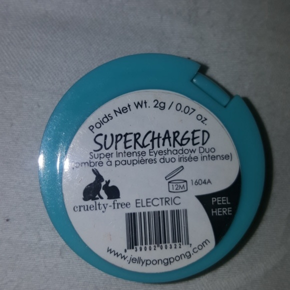 Eyeshadow - Picture 2 of 4